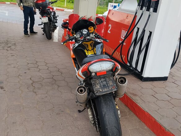 1998 Honda VTR 1000, чёрный, 305000 рублей - вид 4