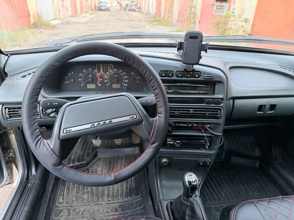 2006 Lada (ВАЗ) 2113, серебристый, 270000 рублей - вид 10
