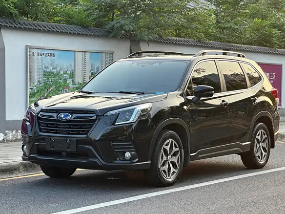 2022 Subaru Forester V Рестайлинг, чёрный, 2950000 рублей