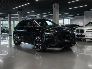 2021 Audi RS Q8 I, чёрный, 10900000 рублей, вид 2