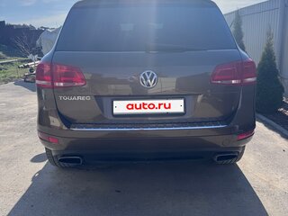2014 Volkswagen Touareg II, коричневый, 2150000 рублей, вид 2