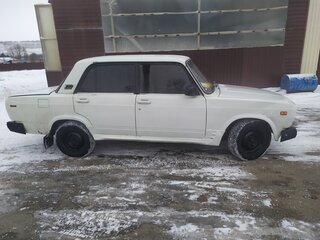 1996 Lada (ВАЗ) 2105, белый, 85000 рублей, вид 5
