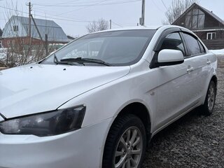 2013 Mitsubishi Lancer X Рестайлинг, белый, 500000 рублей, вид 1