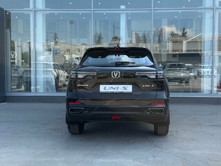 2025 Changan UNI-S I, чёрный, 3179900 рублей, вид 3