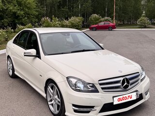 2012 Mercedes-Benz C-Класс 180 BlueEFFICIENCY III (W204) Рестайлинг, белый, 1420000 рублей, вид 4