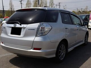 2013 Honda Fit Shuttle I, серебристый, 840000 рублей, вид 4
