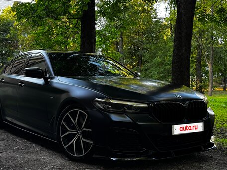2021 BMW 5 серии 530d xDrive VII (G30/G31/G38) Рестайлинг, чёрный, 6250000 рублей, вид 3