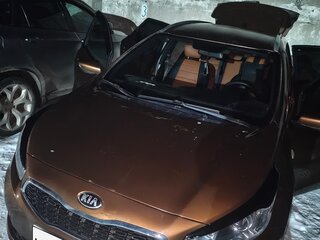 2017 Kia Ceed II Рестайлинг, коричневый, 1360000 рублей, вид 3