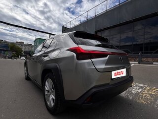 2020 Lexus UX 200 I, серый, 2900000 рублей, вид 5