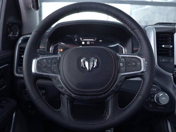 2026 Ram 1500 Crew Cab V Рестайлинг, красный, 12590000 рублей - вид 24