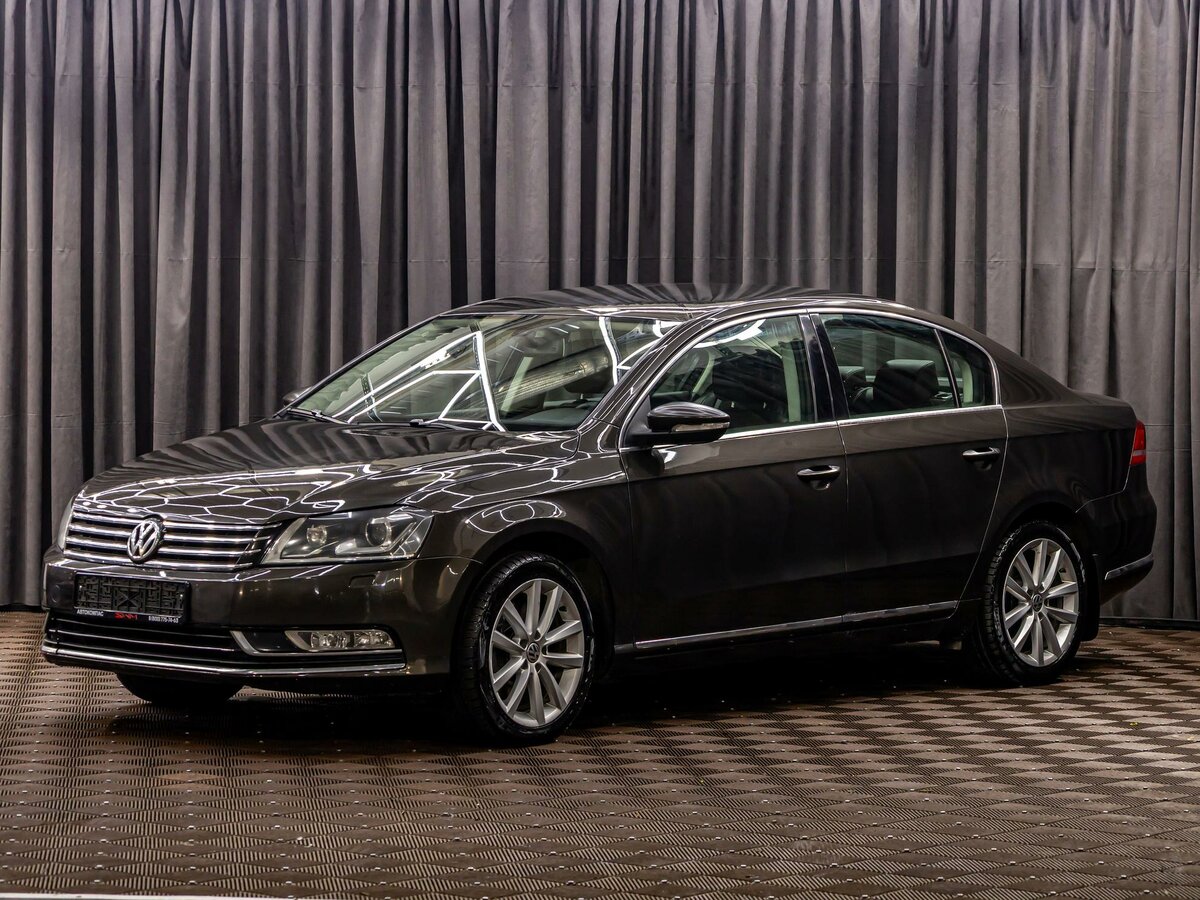 Открыть фотографии: Volkswagen Passat B7