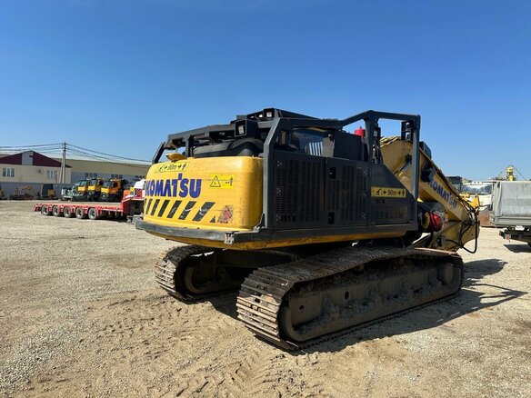 2022 Komatsu PC210, жёлтый, 16720000 рублей - вид 2