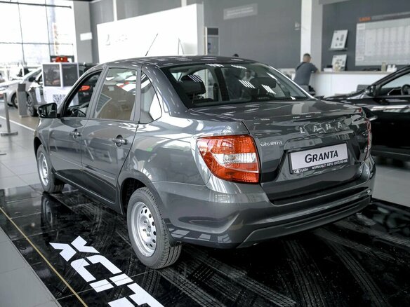 2026 Lada (ВАЗ) Granta I Рестайлинг, серый, 982000 рублей - вид 10