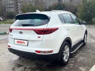 2018 Kia Sportage IV, белый, 2030000 рублей, вид 4