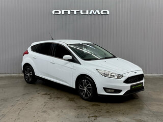 2017 Ford Focus III Рестайлинг, белый, 987000 рублей, вид 3