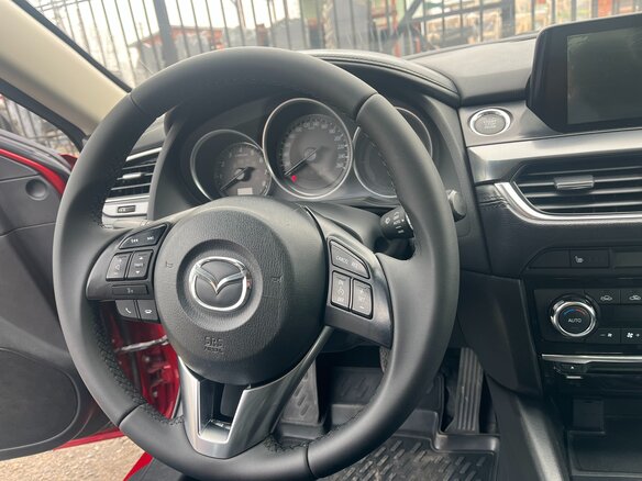 2015 Mazda 6 III (GJ) Рестайлинг, красный, 1690000 рублей - вид 11