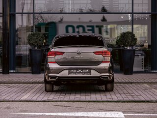 2021 Volkswagen Polo VI, серый, 1365000 рублей, вид 5