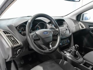 2017 Ford Focus III Рестайлинг, белый, 1074254 рублей, вид 5