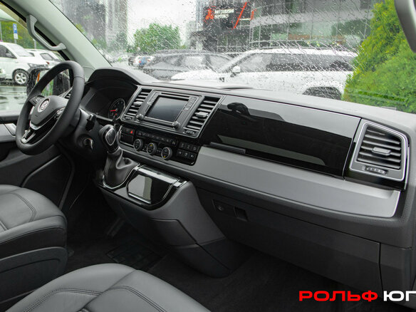 2019 Volkswagen Multivan T6, чёрный, 5782590 рублей - вид 6