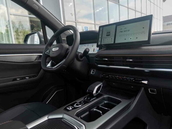 2026 Geely Okavango I Рестайлинг, серый, 4085990 рублей - вид 16