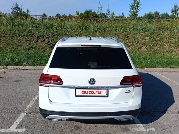 2018 Volkswagen Teramont I, белый - вид 3
