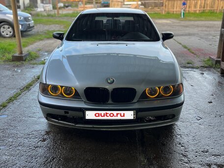 2000 BMW 5 серии 525d IV (E39) Рестайлинг, серебристый, 670000 рублей, вид 3