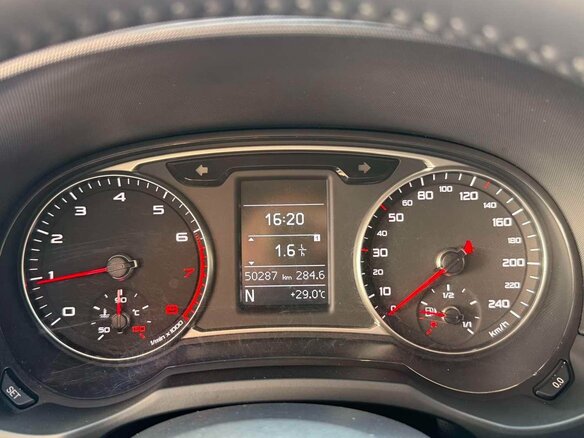 2017 Audi A1 I (8X) Рестайлинг, белый, 1599666 рублей - вид 10