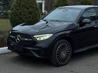 2025 Mercedes-Benz GLC Coupe 300 II (C254), чёрный, 8490000 рублей, вид 4