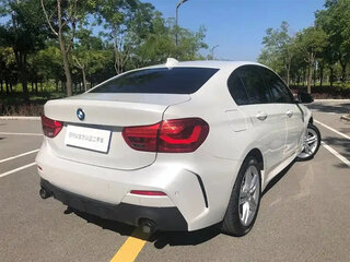 2023 BMW 1 серии 120i III (F52) Рестайлинг, белый, 1810000 рублей, вид 3