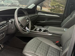 2026 Cadillac Escalade-V ESV I Рестайлинг, чёрный, 29870000 рублей, вид 3