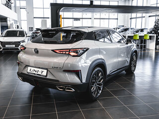 2024 Changan UNI-T I, серый, 3309900 рублей, вид 4