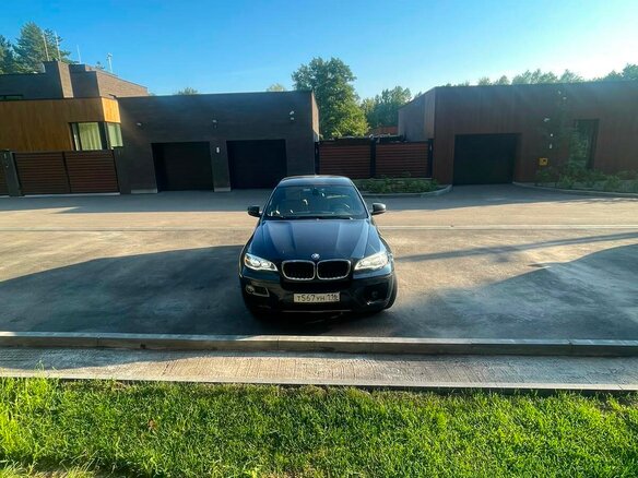 2013 BMW X6 30d I (E71) Рестайлинг, синий, 2200000 рублей - вид 6