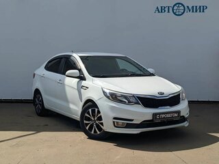 2016 Kia Rio III Рестайлинг, белый, 659000 рублей, вид 3