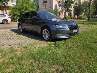 2018 Skoda Superb III, серый, 1800000 рублей, вид 3