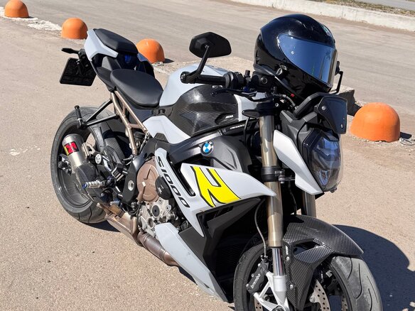2022 BMW S 1000 R, серый, 1600000 рублей