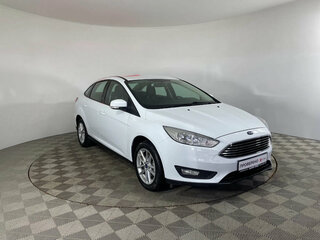 2019 Ford Focus III Рестайлинг, белый, 1415000 рублей, вид 3