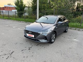 2021 Hyundai Solaris II Рестайлинг, серый, 1555000 рублей, вид 2