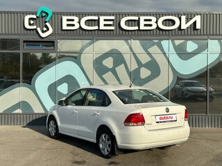 2013 Volkswagen Polo V, белый, 897000 рублей, вид 3
