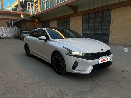 2020 Kia K5 III, белый, 1850000 рублей, вид 3