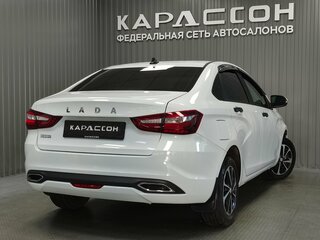 2023 Lada (ВАЗ) Vesta I Рестайлинг (NG), белый, 995000 рублей, вид 2