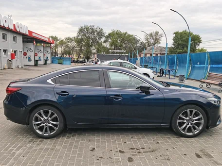 2017 Mazda 6 III (GJ) Рестайлинг, синий, 1830000 рублей, вид 2