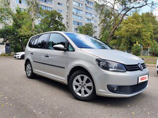 2011 Volkswagen Touran I Рестайлинг 2, серебристый, 899000 рублей, вид 1