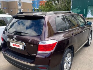 2013 Toyota Highlander II (XU40) Рестайлинг, пурпурный, 1900000 рублей, вид 3