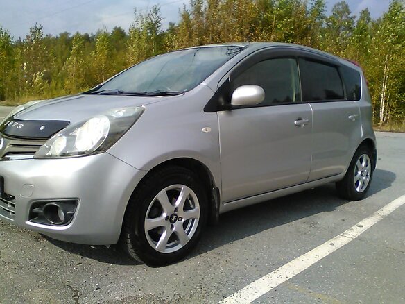 2010 Nissan Note I Рестайлинг, серый, 505000 рублей - вид 30