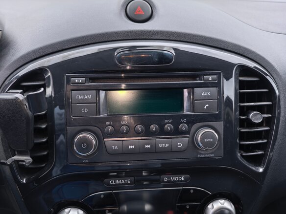 2013 Nissan Juke I, белый, 1050000 рублей - вид 9