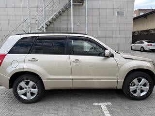 2010 Suzuki Grand Vitara II Рестайлинг, бежевый, 1300000 рублей, вид 3