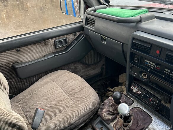 1992 Nissan Safari IV (Y60), красный, 450000 рублей - вид 9