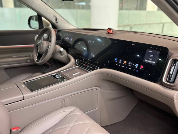 2026 Aito M9 75.4 kWh II, красный - вид 11