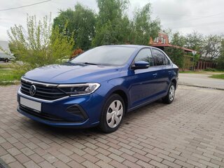 2021 Volkswagen Polo VI, синий, 1435000 рублей, вид 1