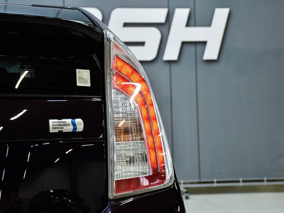 2013 Toyota Prius III Рестайлинг (XW30), фиолетовый - вид 7